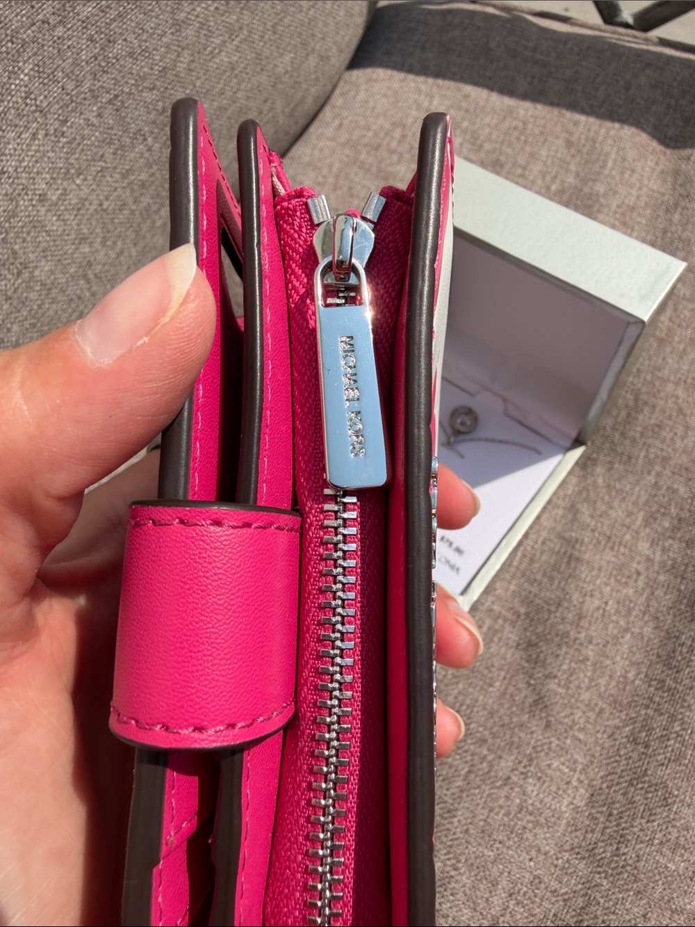 Michael Kors White & Hot Pink Floral Print Wallet & Sterling Silver CZ necklace - Picture 5 of 7